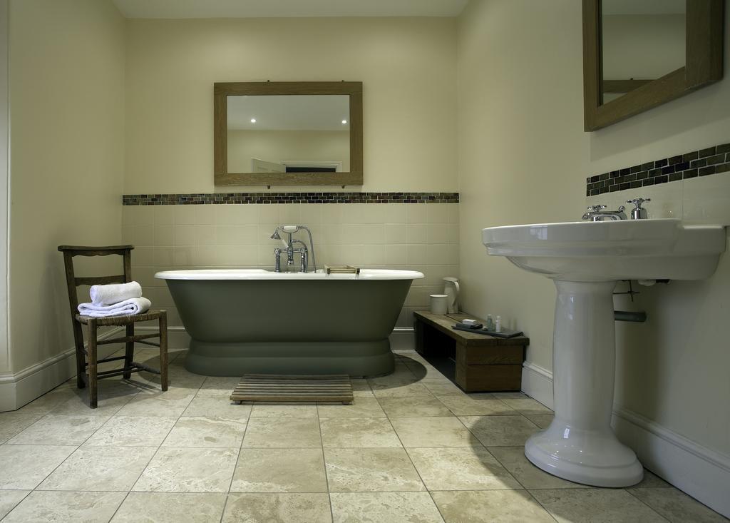 Stapleton Arms Hotel Buckhorn Weston Екстериор снимка