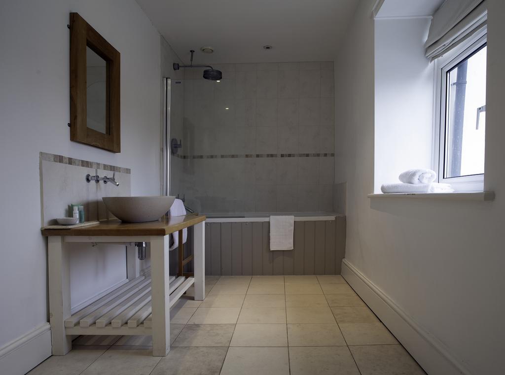 Stapleton Arms Hotel Buckhorn Weston Екстериор снимка